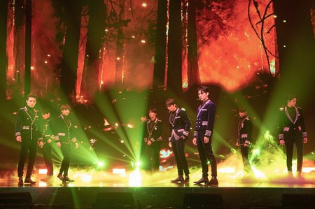 「SF9」、初のオンライン深夜コンサート大盛況…ファンのイベントに感涙