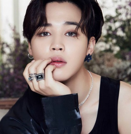BTS（防弾少年団）」JIMIN、黒髪に変身…新アルバム「BE」の