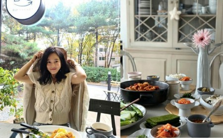 女優チョン・ヘヨン、シェフも驚くような料理の腕前…ラグジュアリーな食卓を公開
