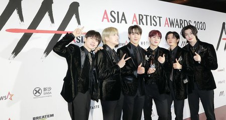 「MONSTA X」、「2020 AAA」でデビュー6年目にして初の大賞「ここで止まらずより成長していく」