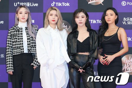 【公式】「MAMAMOO」ソラとムンビョルが「再契約を締結」、フィインとファサは「前向きに協議中」