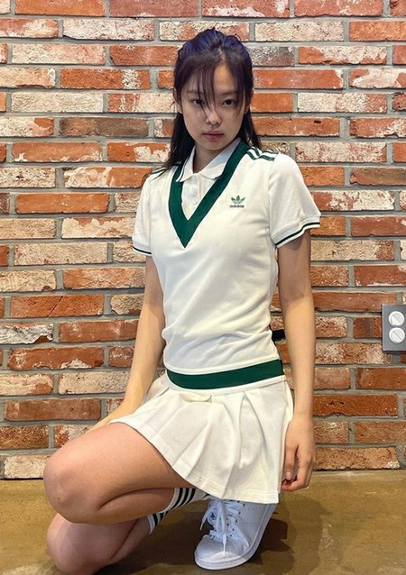 BLACKPINKジェニー☆【 】ミニスカート 関税/送料込 Blackpink JENNIE(ジェニー) コーチェラ2023 ステージ衣装