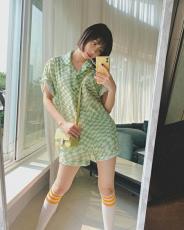 WINTER(aespa)、可愛らしい黄緑チェックのセットアップで爽やかな魅力