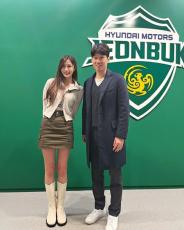 オ・ハヨン Apink」オ・ハヨン、元サッカー韓国代表パク・チソンに会う 「こんなに緊張したことは無い」|Infoseekニュース