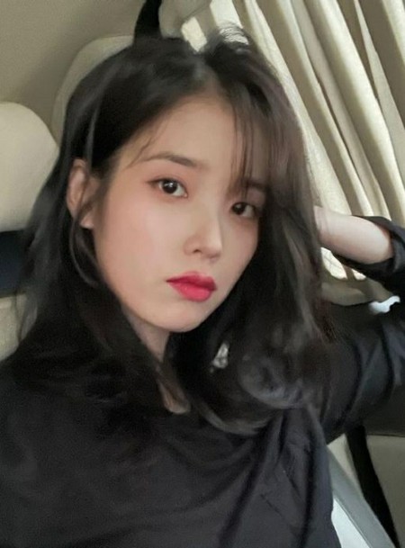 Iu 自撮り写真でどこから見てもきれいな姿 記事詳細 Infoseekニュース