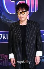 歌手ユン・ジョンシン、新型コロナ感染 「現在、自宅療養中」