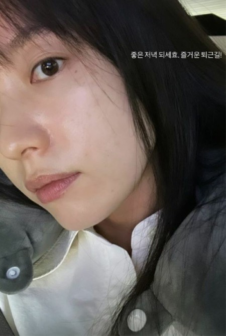 女優ハン・ヒョジュ、どアップのすっぴん姿でもこの美しさ…内側から輝く童顔女神のビジュアル