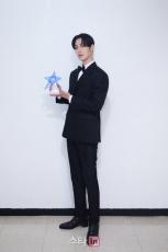 「還魂」イ・ジェウク、「2022コリアドラマアワード」でグローバル優秀演技賞を受賞