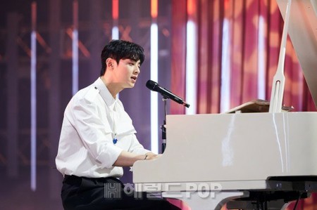 K-POPアイドルはピアニストの集まり!?　ピアノがプロ級に上手い韓国男性アイドル特集