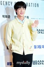 「BTS」JIN、ファンが寂しくないように…入隊前にこんなに準備したの？