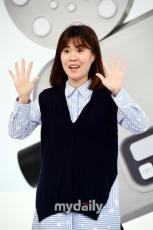 女優イ・ユンジ＆歌手アリ、会いたい「おしゃれ喜劇人」を追慕…本日（2日）、故パク・チソンさん死去から2年