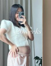 タレントのチェ・ヒ、妊娠20週目の”Dライン姿”を公開 「毎日、大きさが違う」