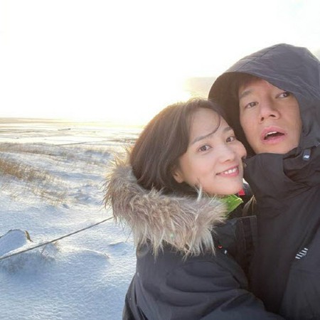 俳優キム・ムヨル＆ユン・スンア夫妻が親になる…「来年6月出産予定」