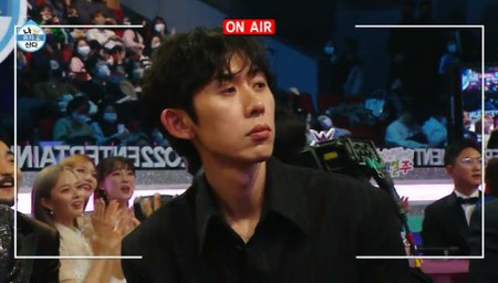 CODE KUNST、「MBC芸能大賞」の「IVE」の祝賀ステージでの無表情リアクションを悔いる「時間を取り戻したい」