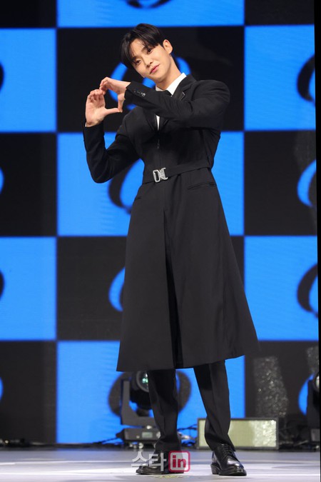 歌手としてカムバック”「SF9」ロウン、「新曲の振り付けに期待して