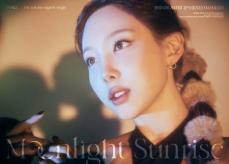 「TWICE」ナヨン＆ジョンヨン＆モモ、英語シングル「MOONLIGHT SUNRISE」コンセプトフォト公開！