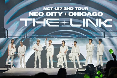 「NCT 127」、“JOHNNYの故郷”シカゴで追加公演幕開け大盛況