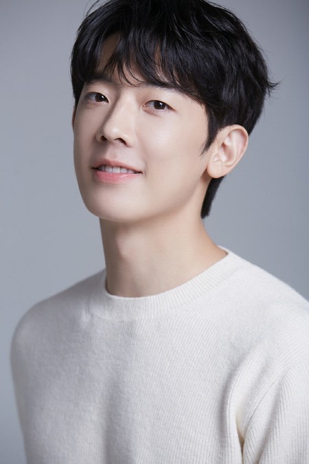 俳優ハム・テイン、KBS2TV新月火ドラマ「胸が躍る」出演決定…主演はオク・テギョン（2PM）