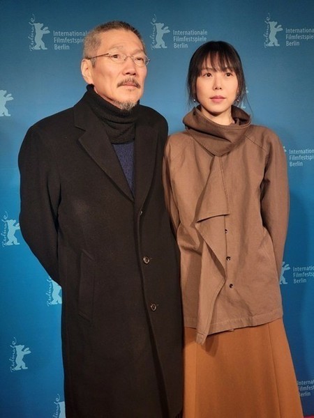 “不倫中”ホン・サンス監督＆女優キム・ミニ、6年ぶりにカンヌ国際映画祭「同伴出席」