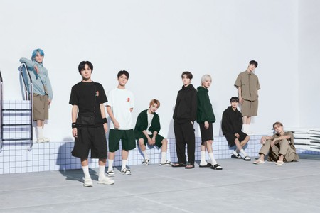 「NCT127」、人気スポーツブランド「PUMA」と一緒にサマースタイルを提案