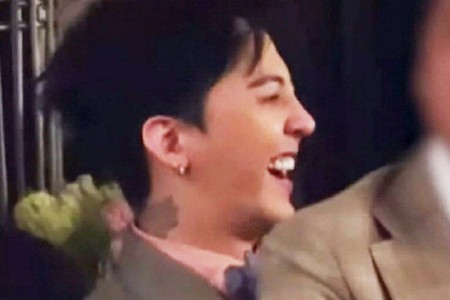 G-DRAGON（BIGBANG）、SE7EN＆イ・ダヘの結婚式で大爆笑したエピソードを公開