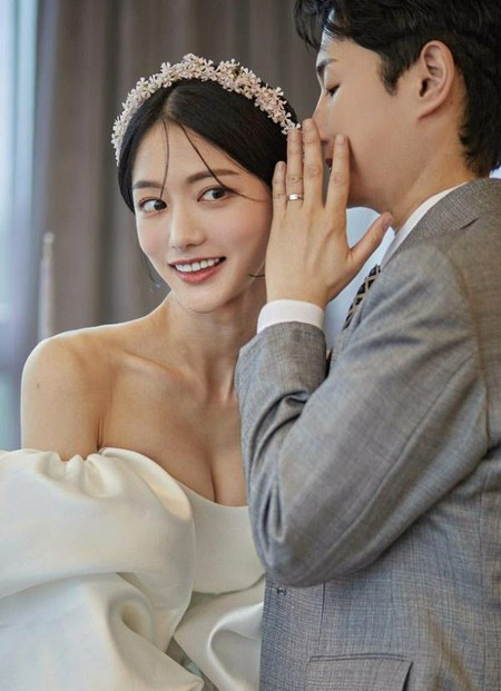 【公式】女優チェ・ヨンチョン、”判事”と結婚発表 「甲状腺がん手術を終え、第2の人生スタート」
