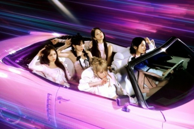「LE SSERAFIM」、「Perfect Night」が米ビルボード12週連続チャートイン...韓国内外でロングランの人気