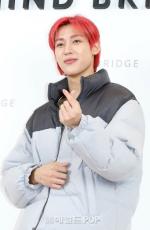 「GOT7」BamBam、足首のケガ悪化で米ツアーをすべてキャンセル…「自己管理ができなくて申し訳ない」