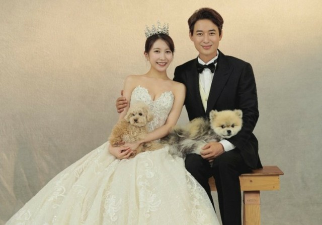 歌手イ・ジフン＆アヤネさん、結婚式の写真公開「私たちは幸せな表情なのに」