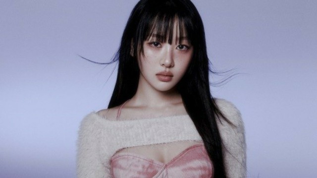 Amazon.co.jp: [再発売] 今月の少女 イヴ LOONA - Yves [A ver