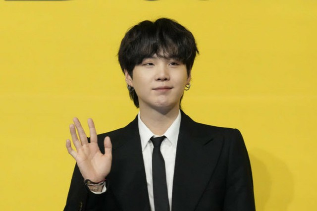 「BTS」SUGA、500m飲酒運転は事実…警察側「移動経路確認しすぐ召喚、“非公開出頭”要請はない」