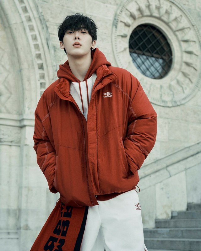 ASTRO」ユンサナ、スポーツブランド「アンブロ」のウィンター