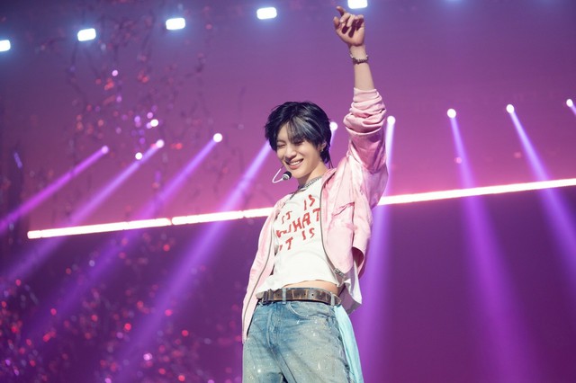 SHINee HANDSHAKE EVENT テミン SHINee テミン、除隊後初の単独ファンミーティングが成功裏に