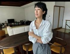 ホン・ジンギョン、離婚したのにカップルブレスレットのモデルに