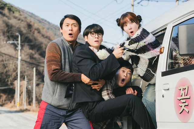ASTRO」チャウヌ、21億円脱税疑惑の情況に…Netflix次回作「ワンダー