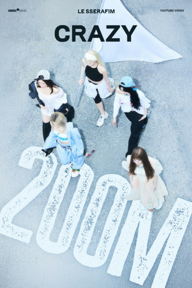 LE SSERAFIM」、「CRAZY」のMVがYouTubeで再生回数2億回突破“グループ