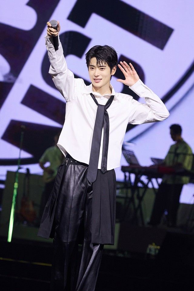 NCT」ジェヒョン、1万3千シズニーとウェルカムバックファンコン盛況