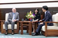 頼清徳・台湾総統、中国の試みに対し「現状維持に努める」…米国の窓口機関所長と初会談