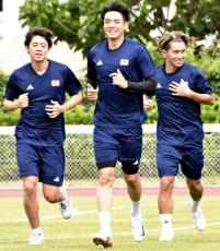 サッカー男子がボルドーで練習開始、心身の不調訴えた山田楓喜が「バックアップ」で合流…「最初から出るつもり」