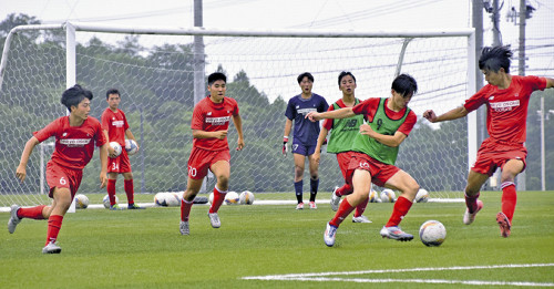 今年から福島で固定開催のサッカー男子、「ホープツーリズム」「敗退校同士の練習試合」新たな取り組み続々