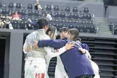 フェンシング女子団体…岐阜総合学園が２連覇、「誰がどこで出ても勝てる」総合力で東亜学園に圧勝
