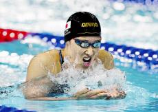３３歳鈴木聡美、進化見せた…女子２００平泳ぎ