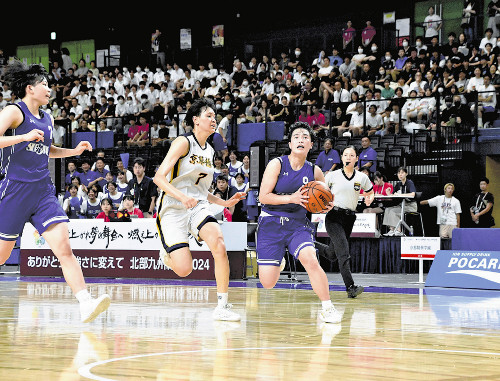 バスケ女子・昭和学院が決勝逃し３位…後半に足が止まり、主将「追い上げに負けてしまった」