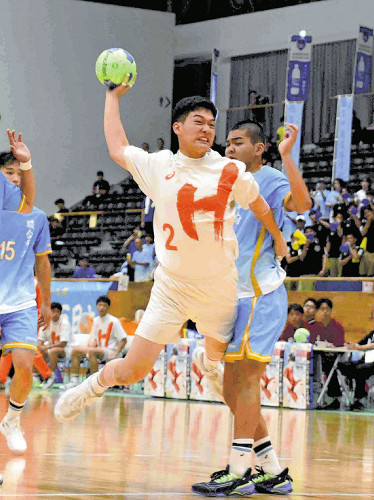 ハンドボール男子準々決勝…法政二は選抜覇者・駿台甲府に一時リードも逆転負け、「７人攻撃」には手応え