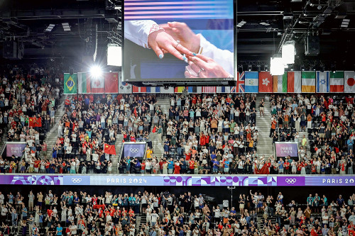 五輪中にプロポーズ７例、ラグビー７人制女子の試合に最多６・６万人…チケット販売は９５０万枚