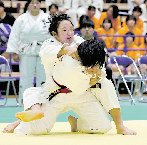 柔道女子７８キロ級は富士学苑・小出が優勝「みんなから応援される選手に」