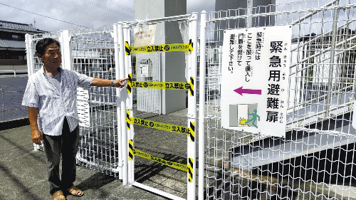 津波避難タワーの鍵開かず、高台に急ぐ車も渋滞…日向灘地震で初動の課題浮き彫り