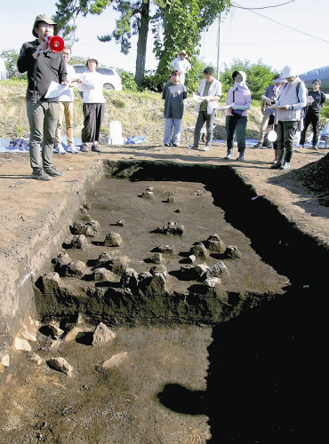 北海道の続縄文人は東北の弥生人と交流…土器や石器出土、水稲農耕取り入れか