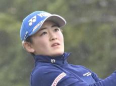 岩井明愛が４打差逆転Ｖ、ツアー通算６勝目…山下美夢有は２位