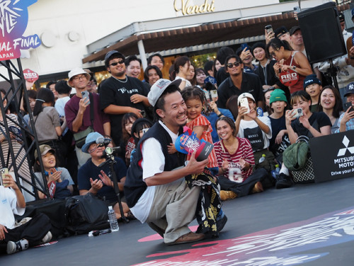 「世界」につながるダンスバトル、KAZUfreakが優勝「今まではアングラだったけど…」